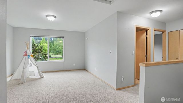 14572 SE 153rd Place, Renton, WA 98058