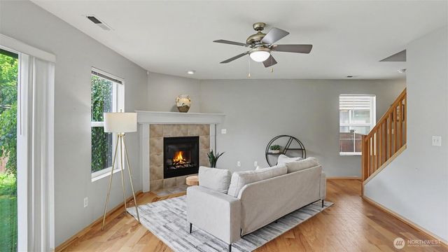 14572 SE 153rd Place, Renton, WA 98058