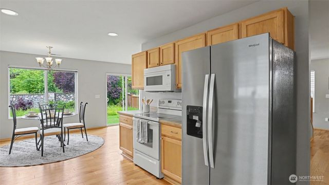 14572 SE 153rd Place, Renton, WA 98058