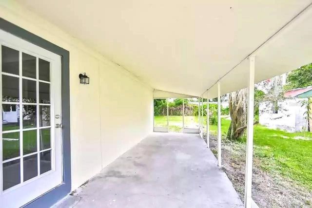 2203 COCHRAN STREET, Lakeland, FL 33815