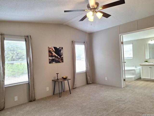 533 Las Hadas, Spring Branch, TX 78070