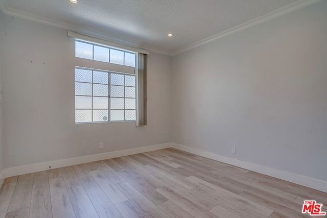 1034 S Shenandoah Street 2, Los Angeles, CA 90035