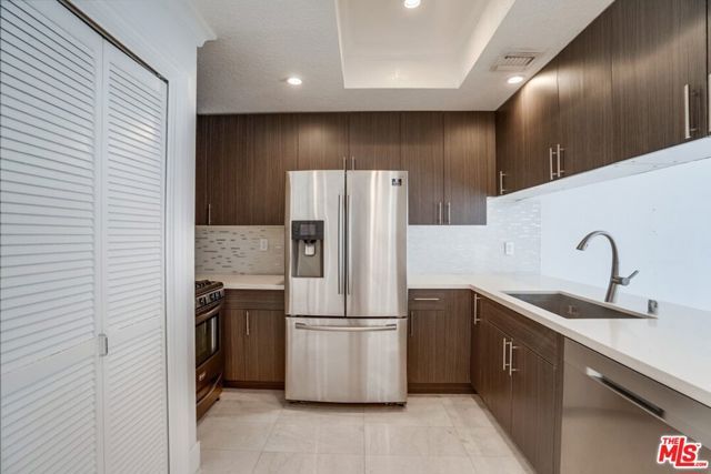 1034 S Shenandoah Street 2, Los Angeles, CA 90035