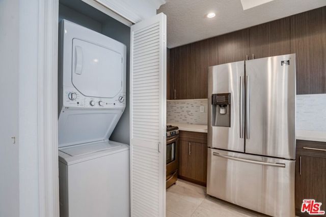 1034 S Shenandoah Street 2, Los Angeles, CA 90035