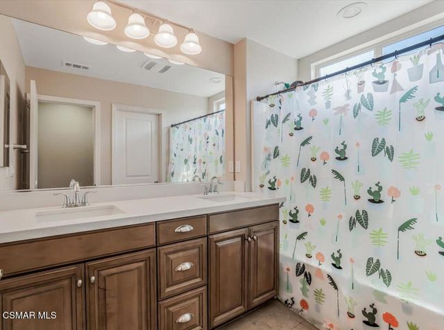 7136 Crimora Avenue, Moorpark, CA 93021