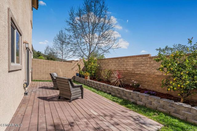 7136 Crimora Avenue, Moorpark, CA 93021