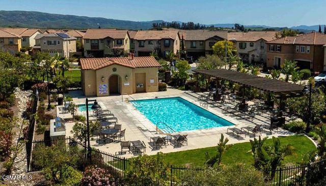 7136 Crimora Avenue, Moorpark, CA 93021