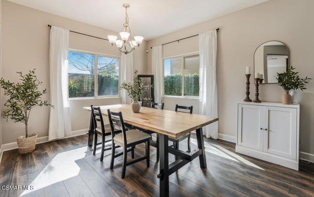 7136 Crimora Avenue, Moorpark, CA 93021