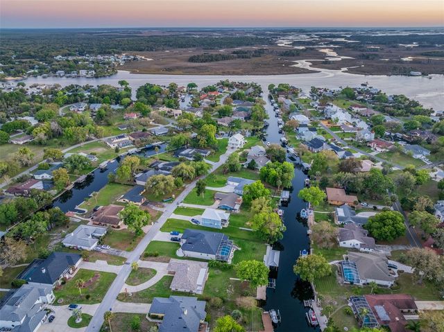 5012 S DEEP WATER POINT, Homosassa, FL 34448