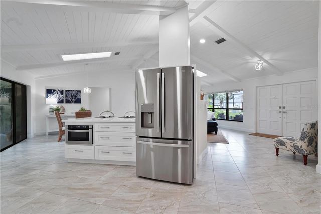 5012 S DEEP WATER POINT, Homosassa, FL 34448