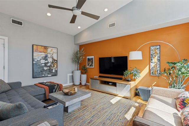 5841 Oram Street 1, Dallas, TX 75206
