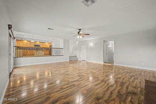 8013 W CROWN KING Road, Phoenix, AZ 85043