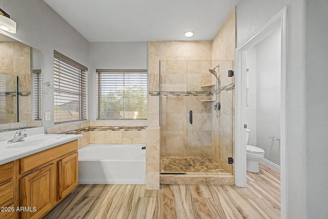 8013 W CROWN KING Road, Phoenix, AZ 85043