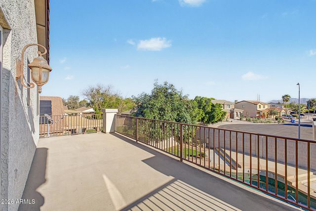 8013 W CROWN KING Road, Phoenix, AZ 85043