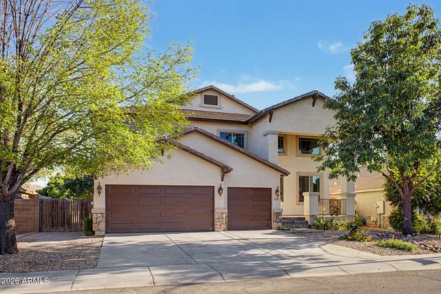 8013 W CROWN KING Road, Phoenix, AZ 85043