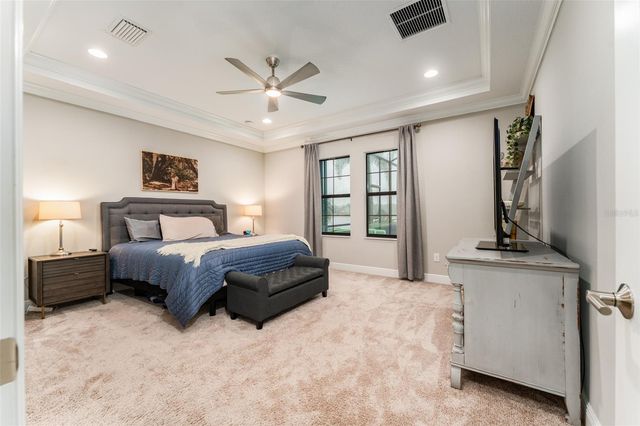 14610 RED CASTLE AVE, Lithia, FL 33547