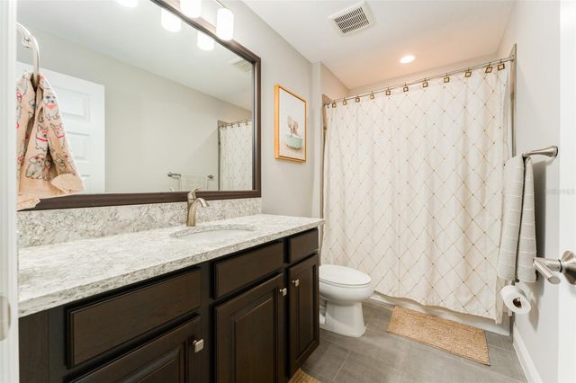 14610 RED CASTLE AVE, Lithia, FL 33547