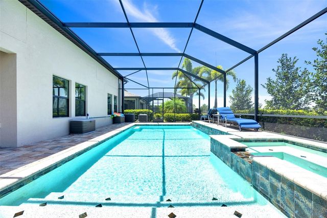 14610 RED CASTLE AVE, Lithia, FL 33547