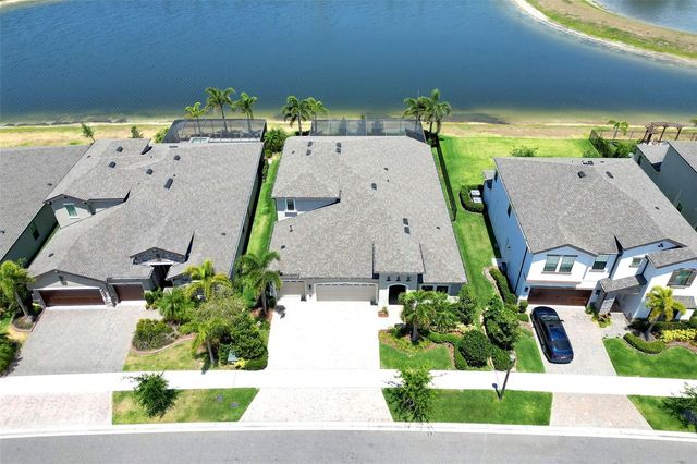 14610 RED CASTLE AVE, Lithia, FL 33547