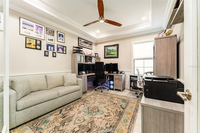 14610 RED CASTLE AVE, Lithia, FL 33547