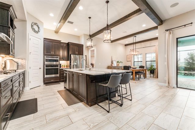 14610 RED CASTLE AVE, Lithia, FL 33547