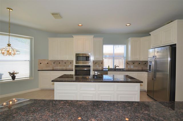1711 Emma Cove Court, Sugar Land, TX 77479
