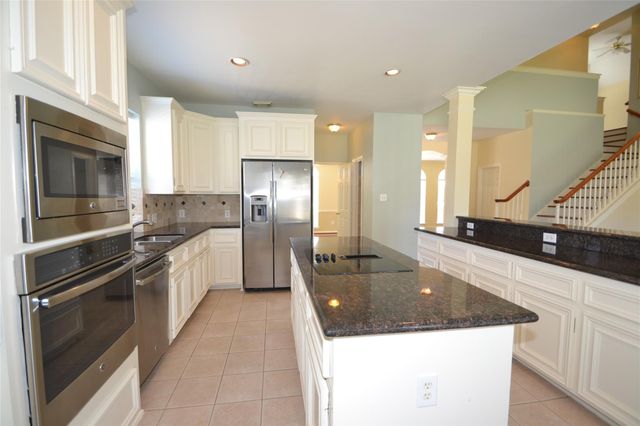 1711 Emma Cove Court, Sugar Land, TX 77479