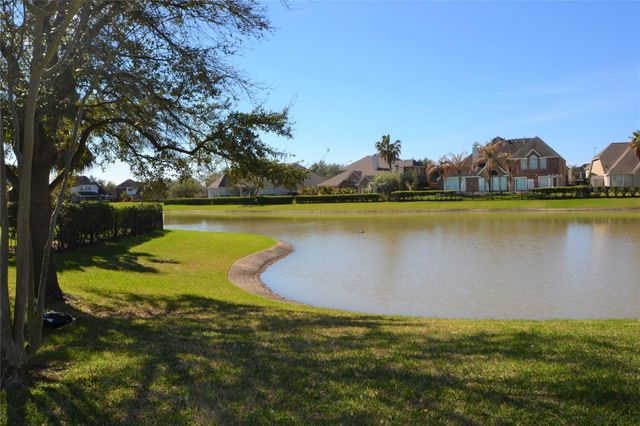 1711 Emma Cove Court, Sugar Land, TX 77479