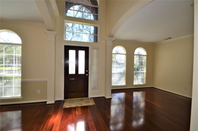 1711 Emma Cove Court, Sugar Land, TX 77479