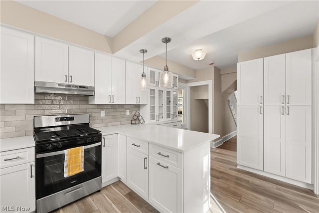 1472 Belle Avenue, Lakewood, OH 44107