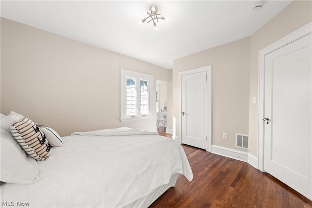 1472 Belle Avenue, Lakewood, OH 44107