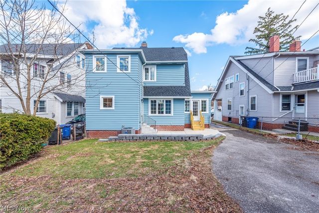 1472 Belle Avenue, Lakewood, OH 44107