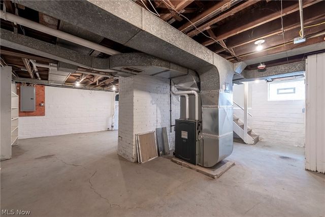 1472 Belle Avenue, Lakewood, OH 44107