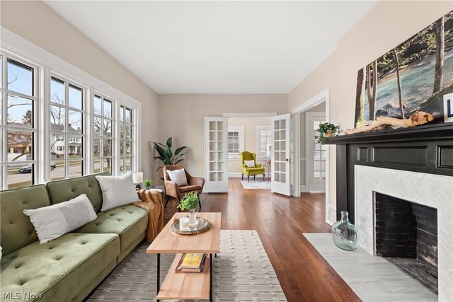 1472 Belle Avenue, Lakewood, OH 44107