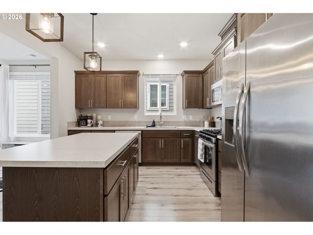 31389 Nw NORTH Ave, North Plains, OR 97133
