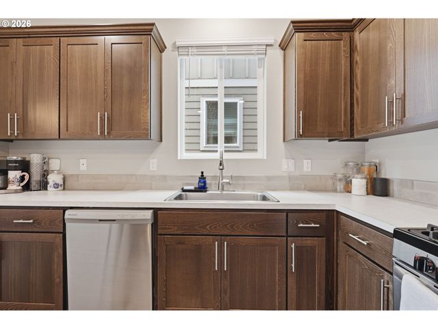 31389 Nw NORTH Ave, North Plains, OR 97133
