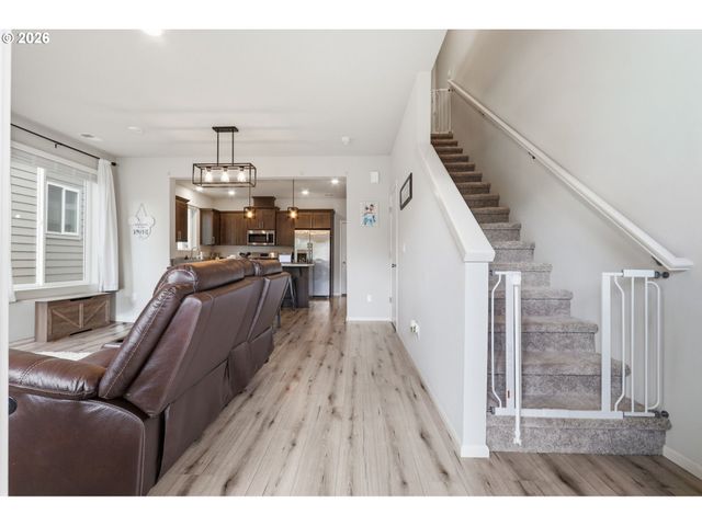 31389 Nw NORTH Ave, North Plains, OR 97133