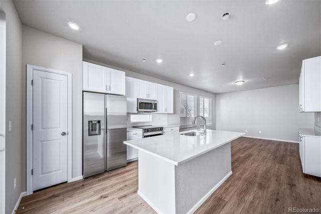 616 Wagon Wheel Way, Bennett, CO 80102