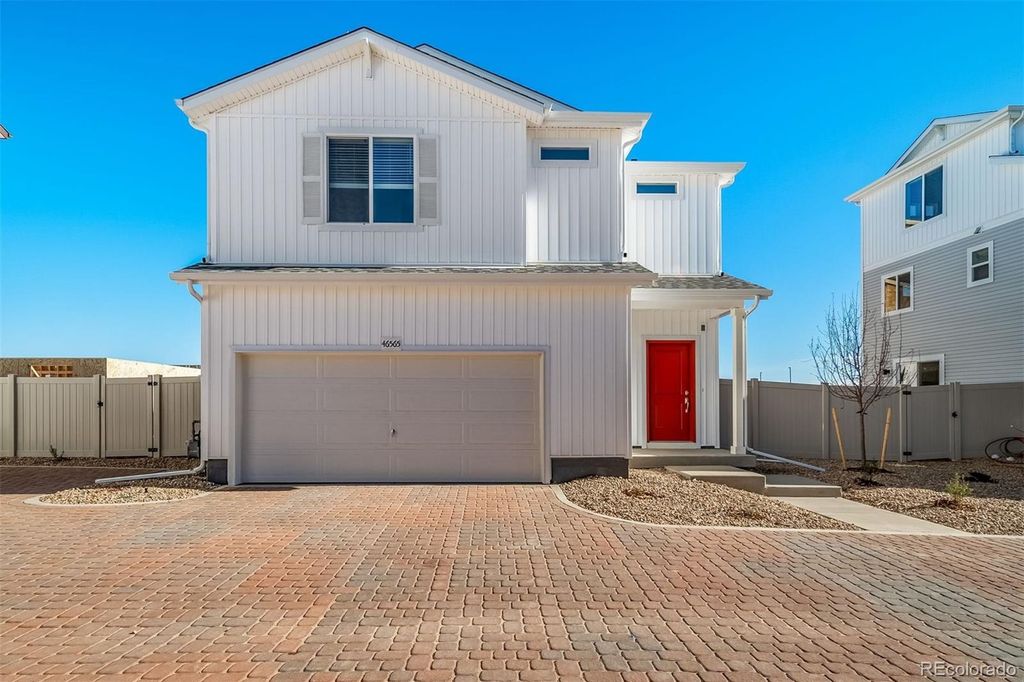 616 Wagon Wheel Way, Bennett, CO 80102