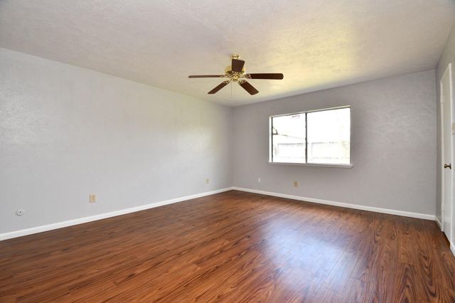 4935 Gretna Green Drive, Houston, TX 77084