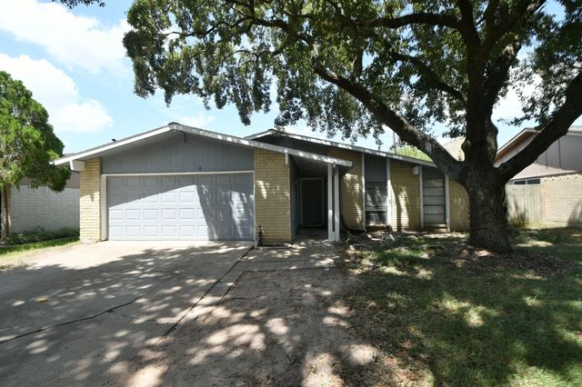 4935 Gretna Green Drive, Houston, TX 77084