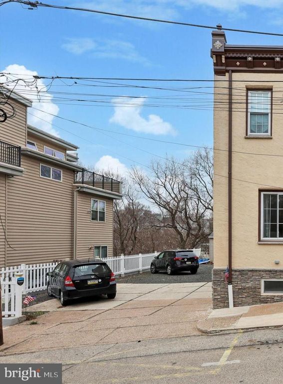246 KRAMS AVE, Philadelphia, PA 19128