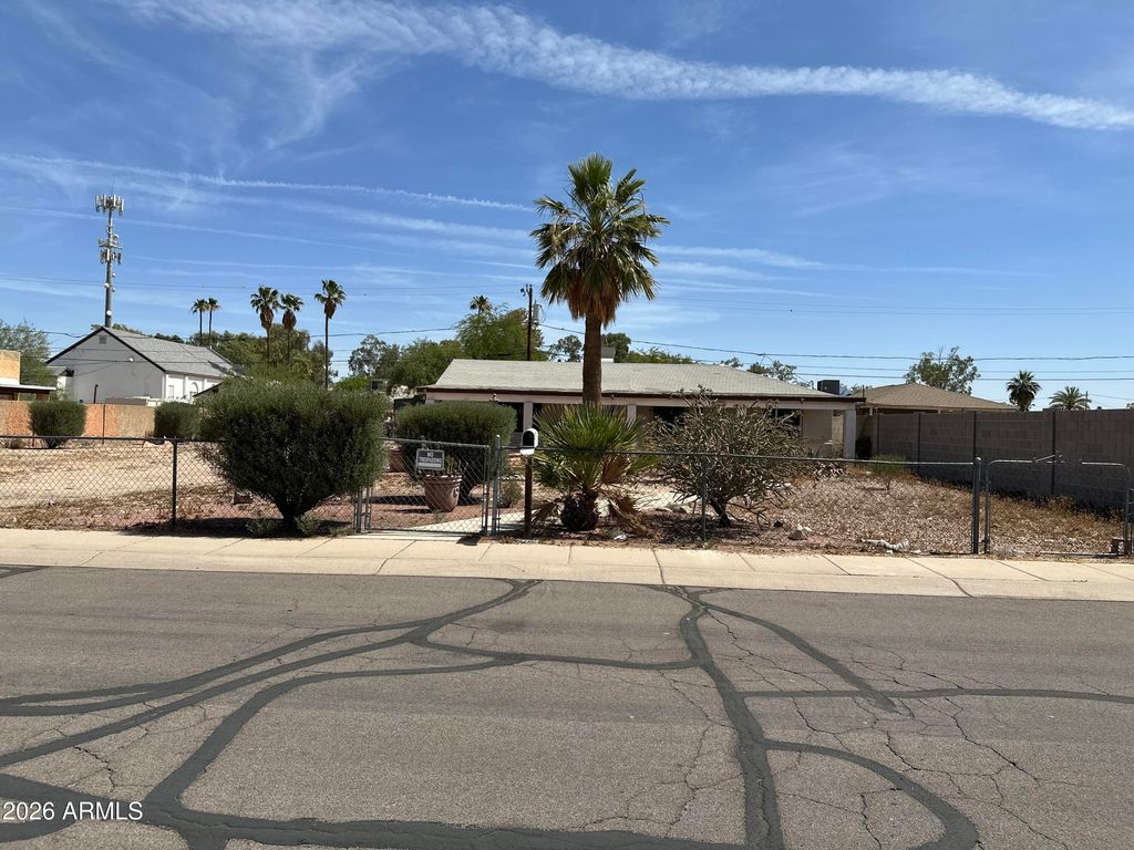 312 E 3RD Street, Casa Grande, AZ 85122 — photo 3