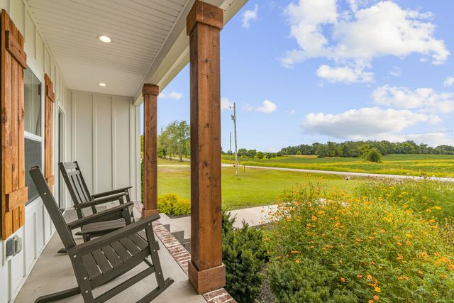5675 Minnis Rd, Springfield, TN 37172
