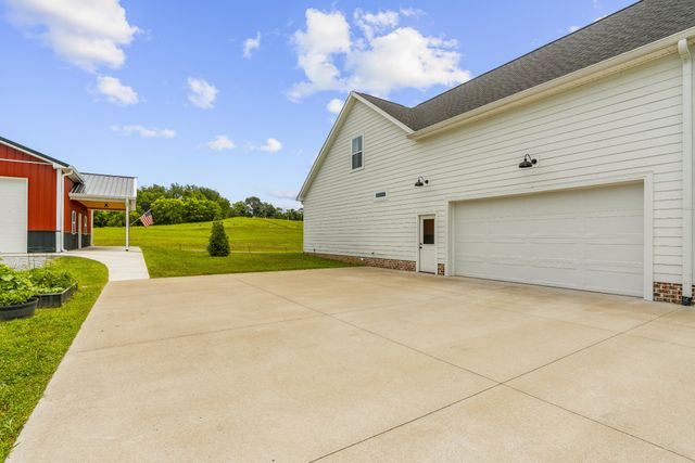 5675 Minnis Rd, Springfield, TN 37172