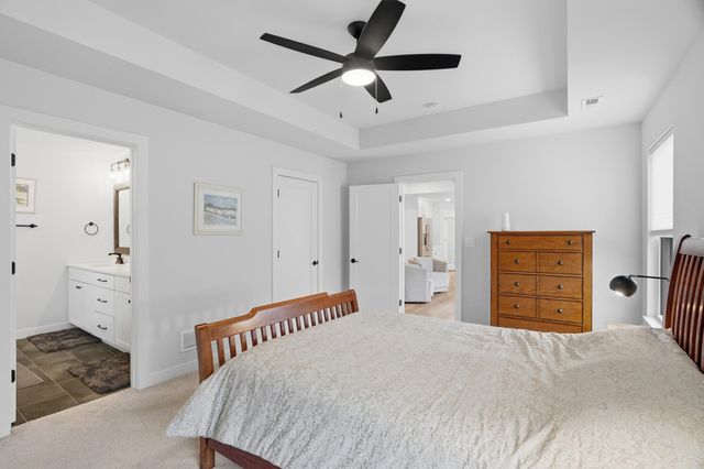 527 TOMAHAWK DR, Columbia, MO 65203