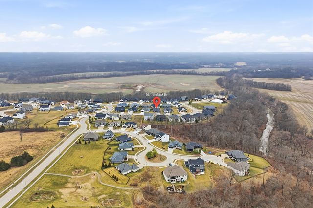 527 TOMAHAWK DR, Columbia, MO 65203
