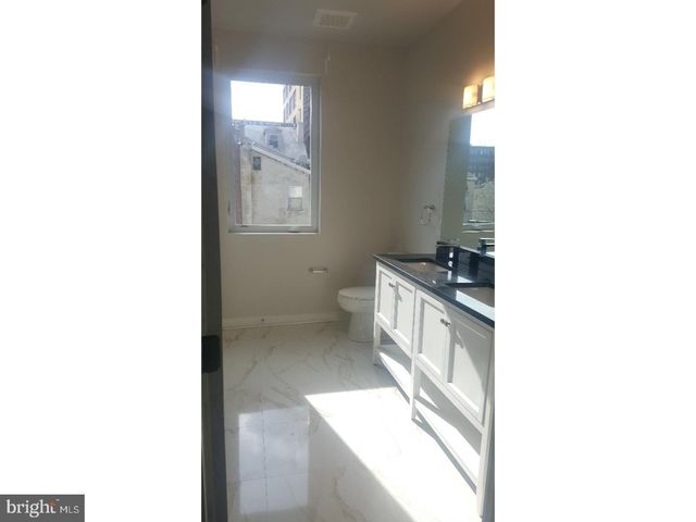 1014 MOUNT VERNON ST, Philadelphia, PA 19123