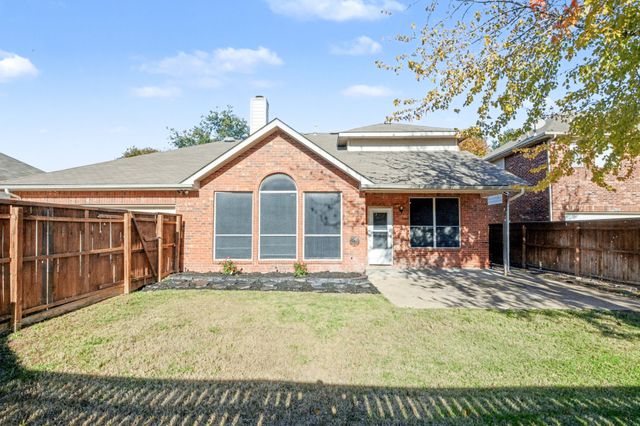 8114 Freeman Drive, Rowlett, TX 75089
