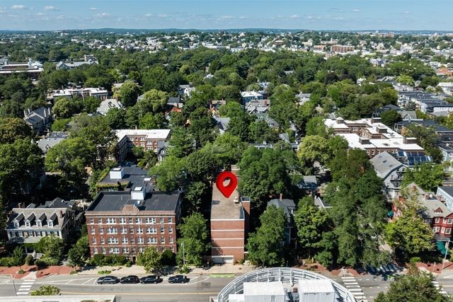 1691 Cambridge St 22, Cambridge, MA 02138